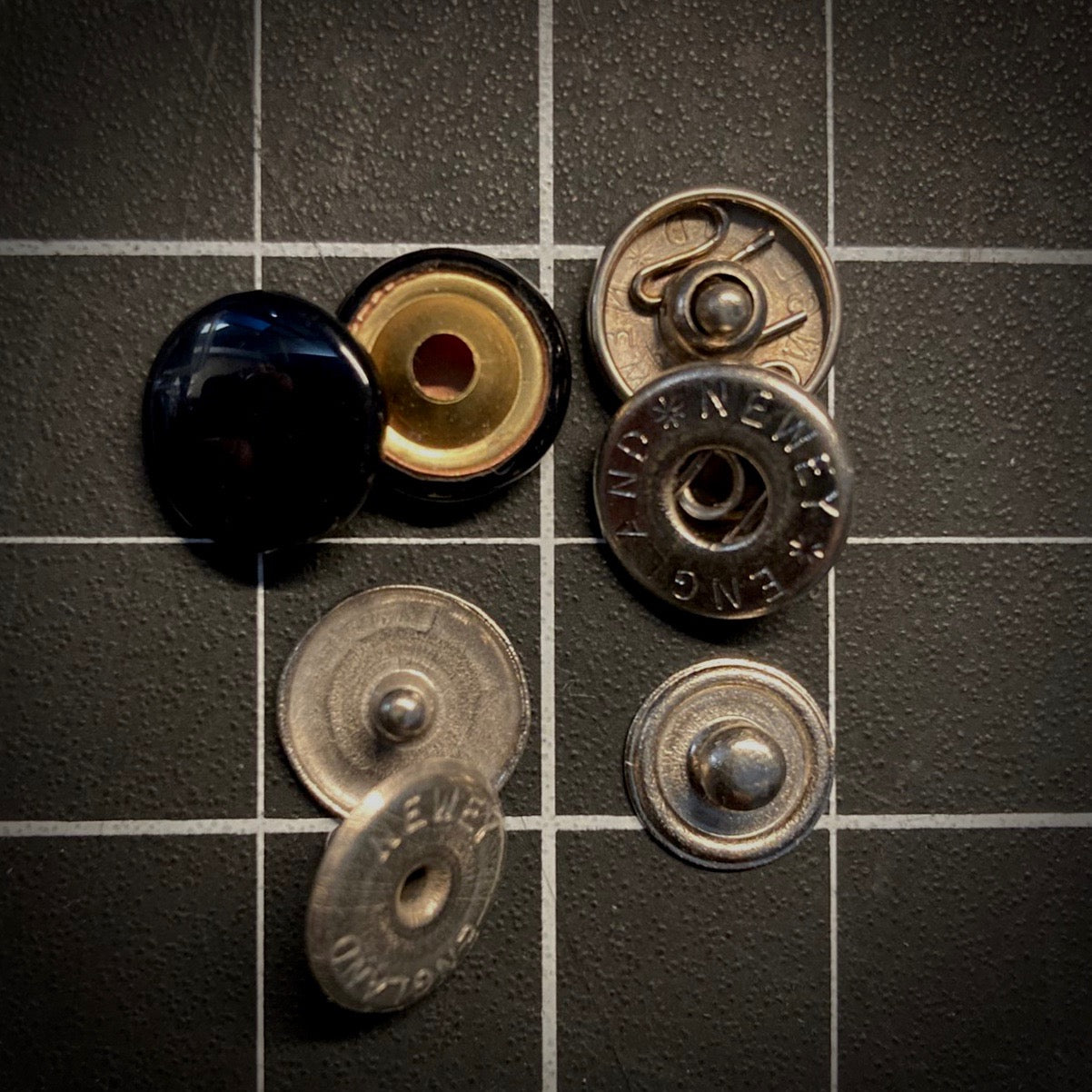 PURCHASE ONE Type A/Type A 'Quick Snap' shoulder pad OR ONE 'Worn Out West' shoulder pad OR ONE Type B/C shoulder pad