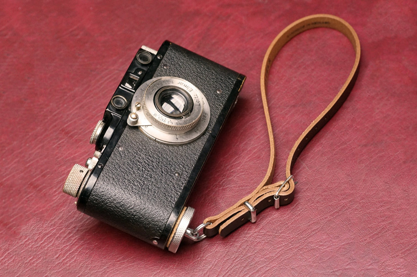 The Strapateer Camera Strap Type D