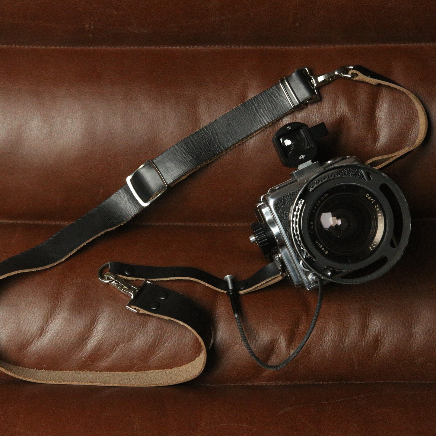 The Strapateer Camera Strap Type B