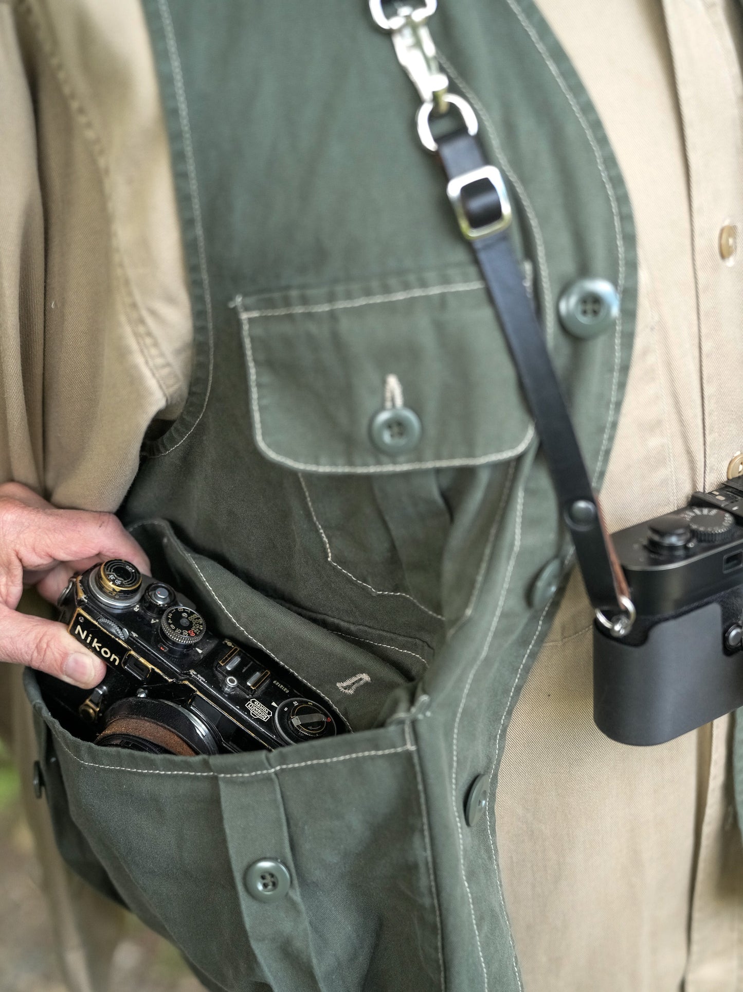 The Strapateer Photovest