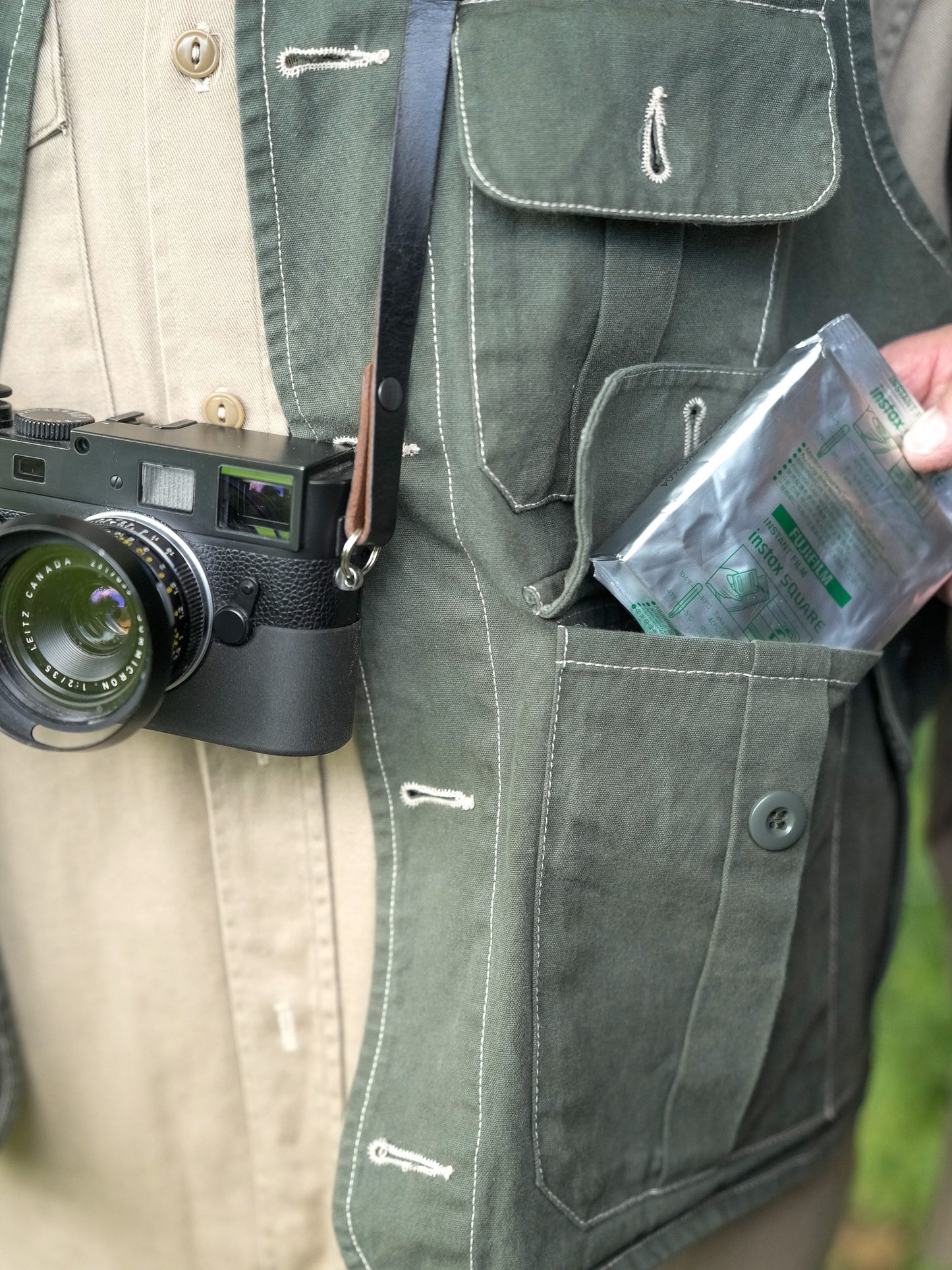 The Strapateer Photovest