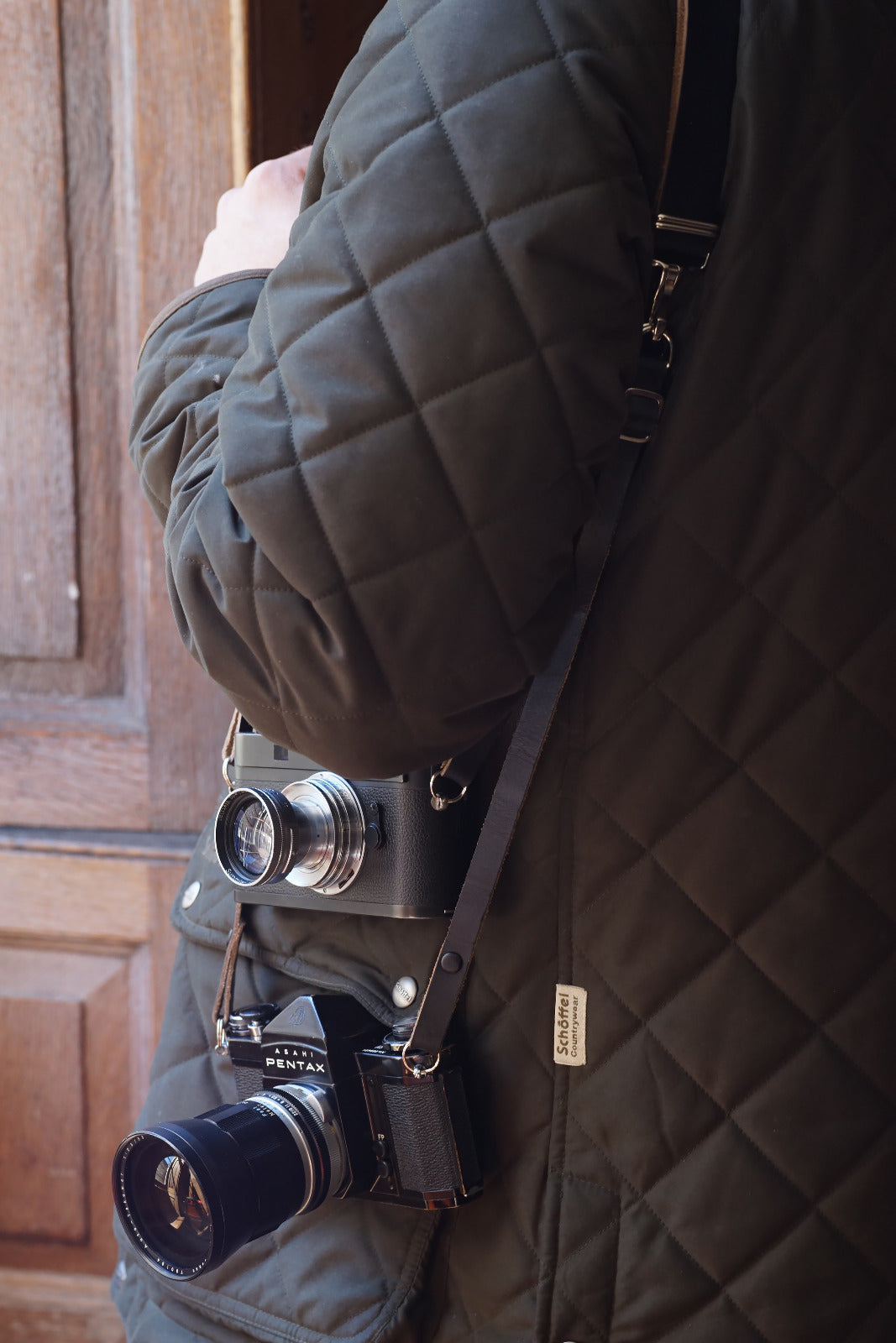 The Strapateer Camera Strap Type C